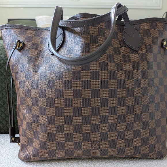 Louis Vuitton Brown Checkered Shoulder Bag - Picture 2 of 12